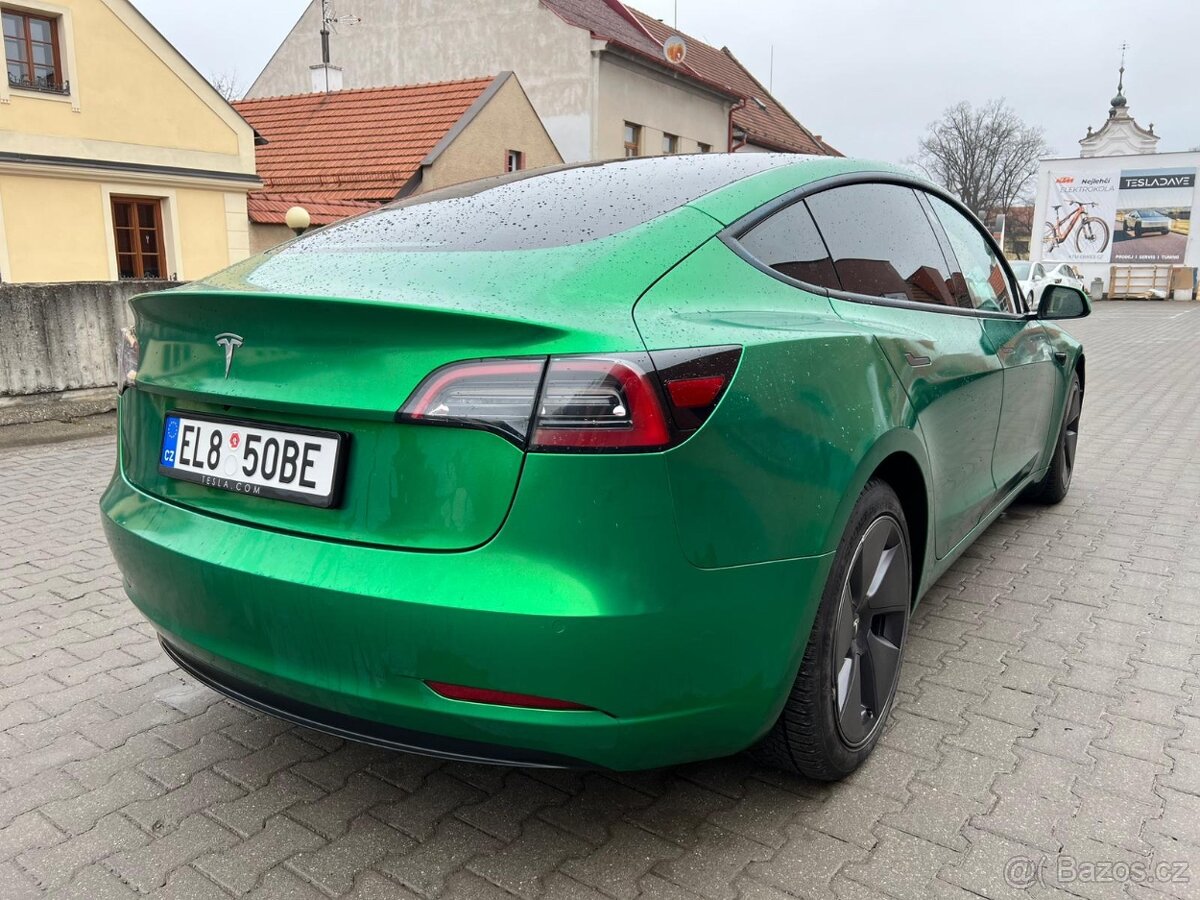 Tesla Model 3 Long Range AWD - 3