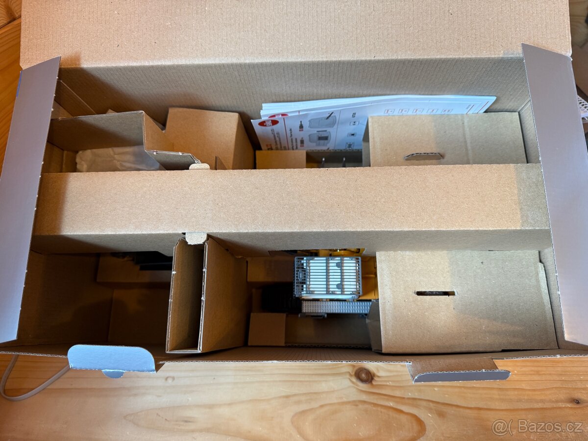 RC model v měřítku 1:32, liebherr r980 - 3