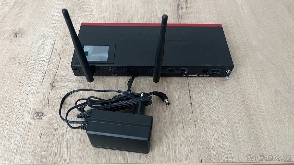 Router Mikrotik 2011 - 3