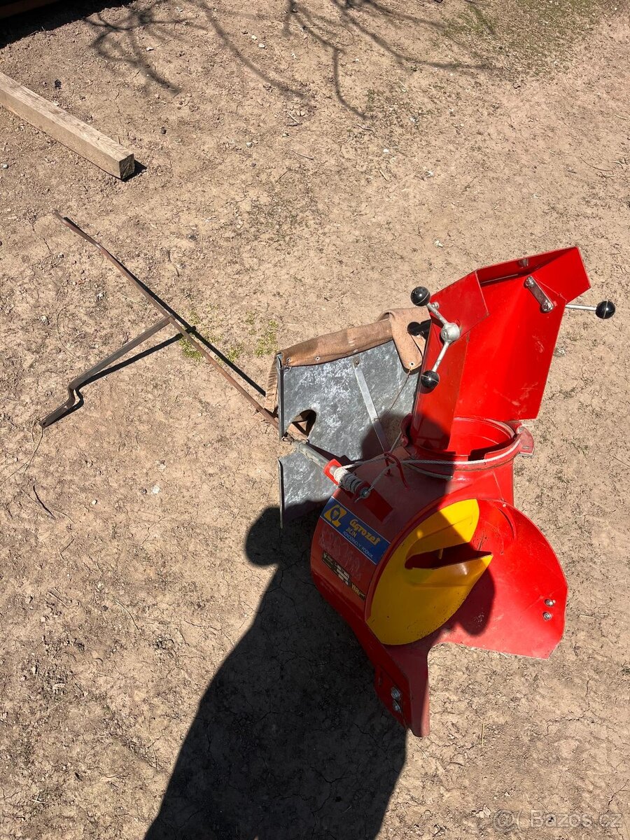 Sněžná fréza VARI - 3