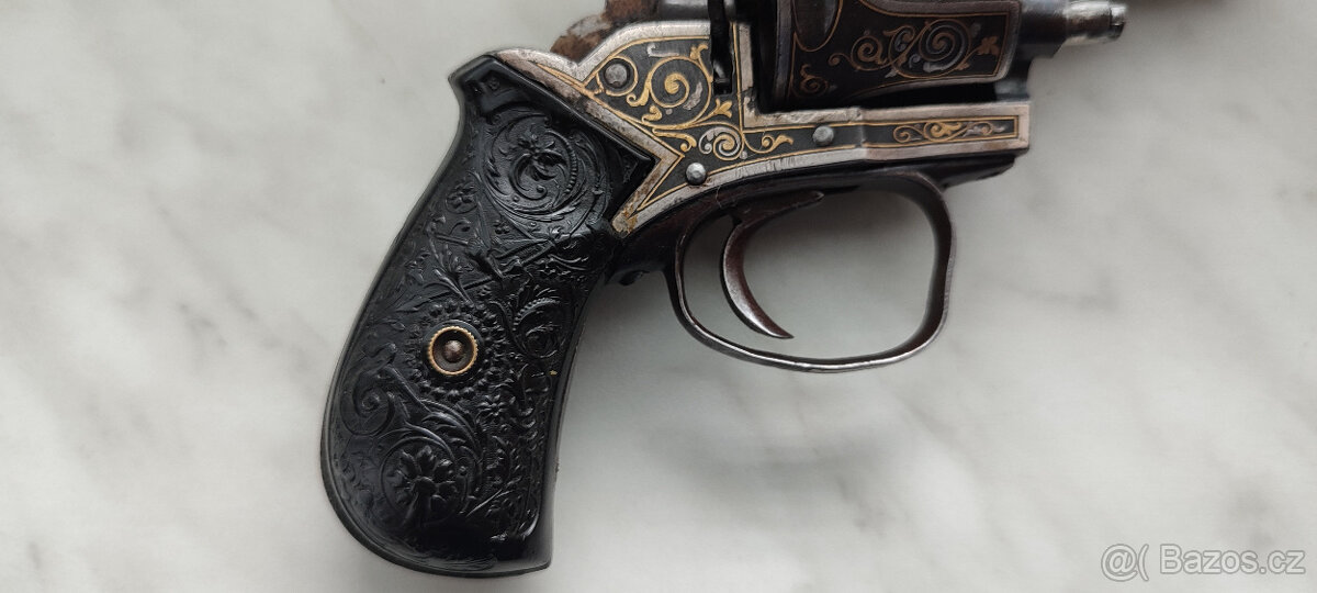 Revolver Continental Bull Dog .45 - M.A. Bascaran - 3