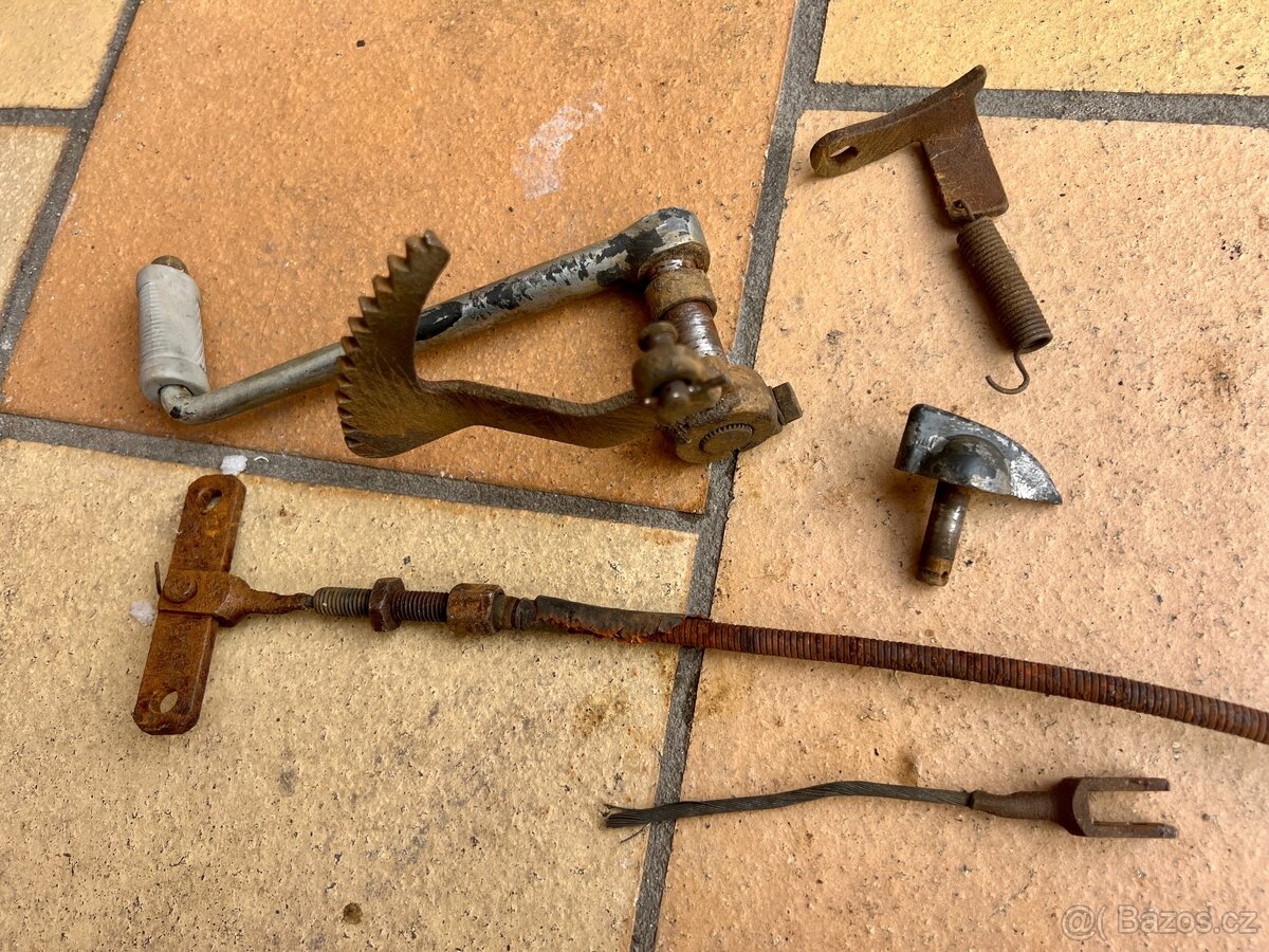 BRZDA ČZ RIKŠA 175 / 505 - 3