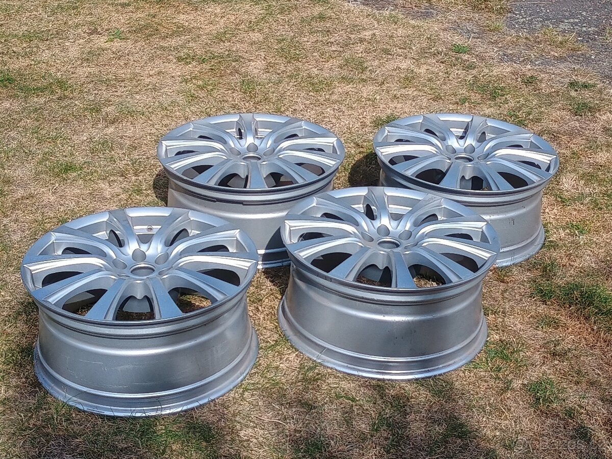 BROCK B21 alu disky 4 ks 9x20 6x114,3 ET30 (27558L) - 3