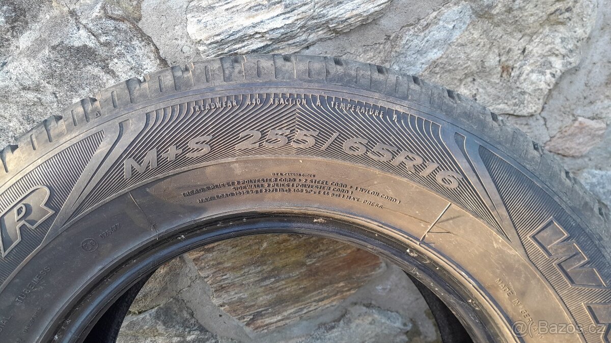 Celoroční pneu 255/65 R16 GoodYear Wrangler HP