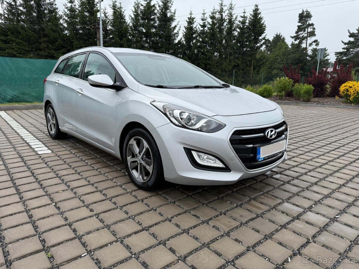 Hyundai i30 / 2016 - 3