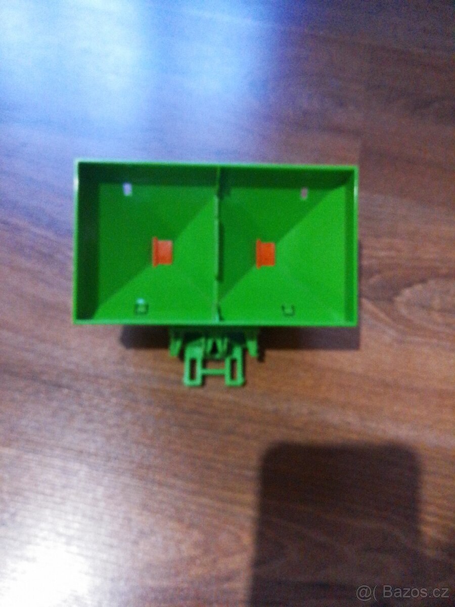 Rozmetadlo hnojiva Amazon - 3