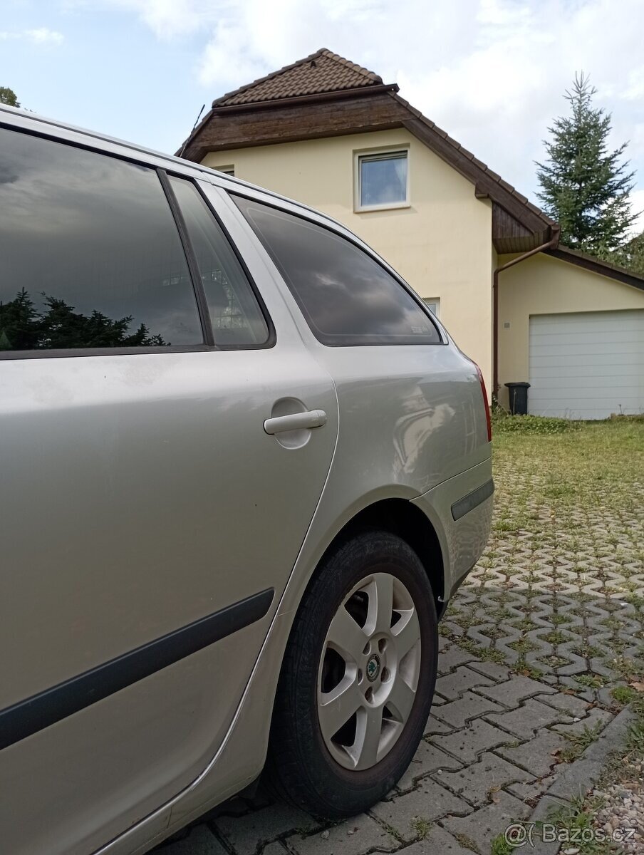 Škoda Octavia 2. 1,8tsi - 3