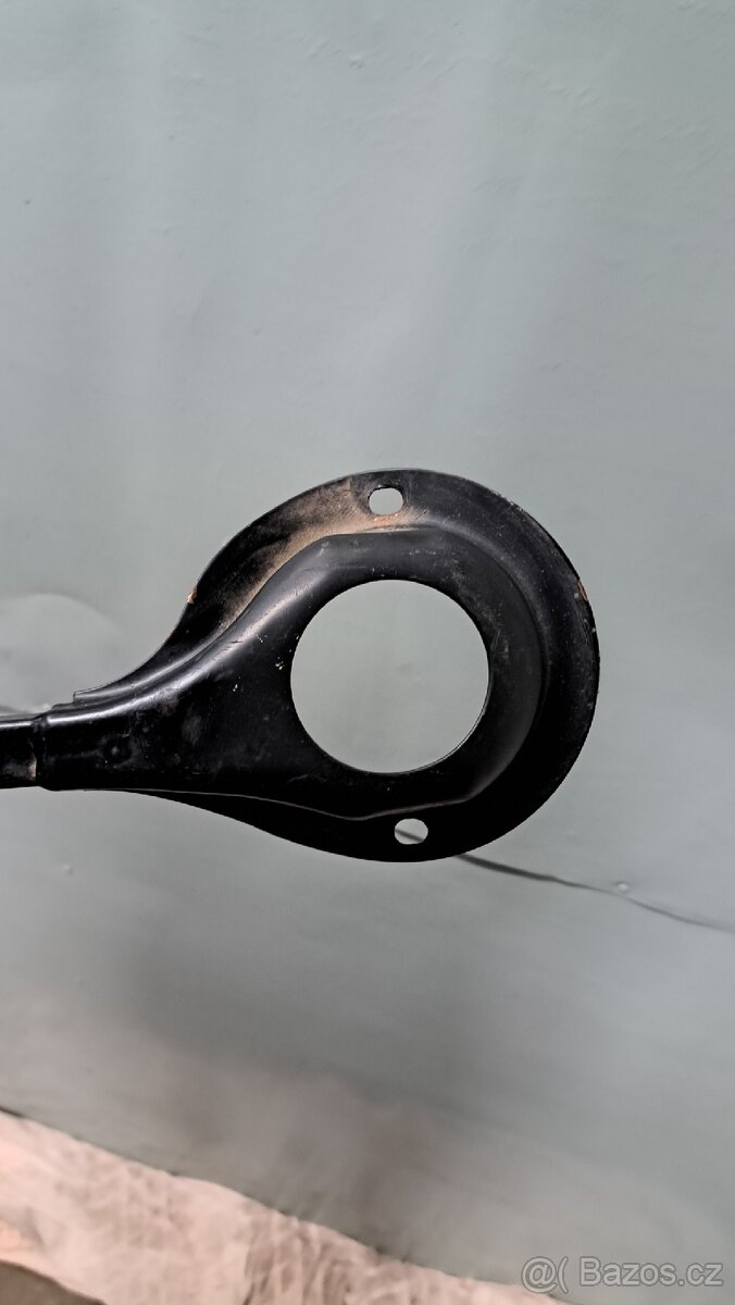 Rozpěrná tyč Felicie - 3