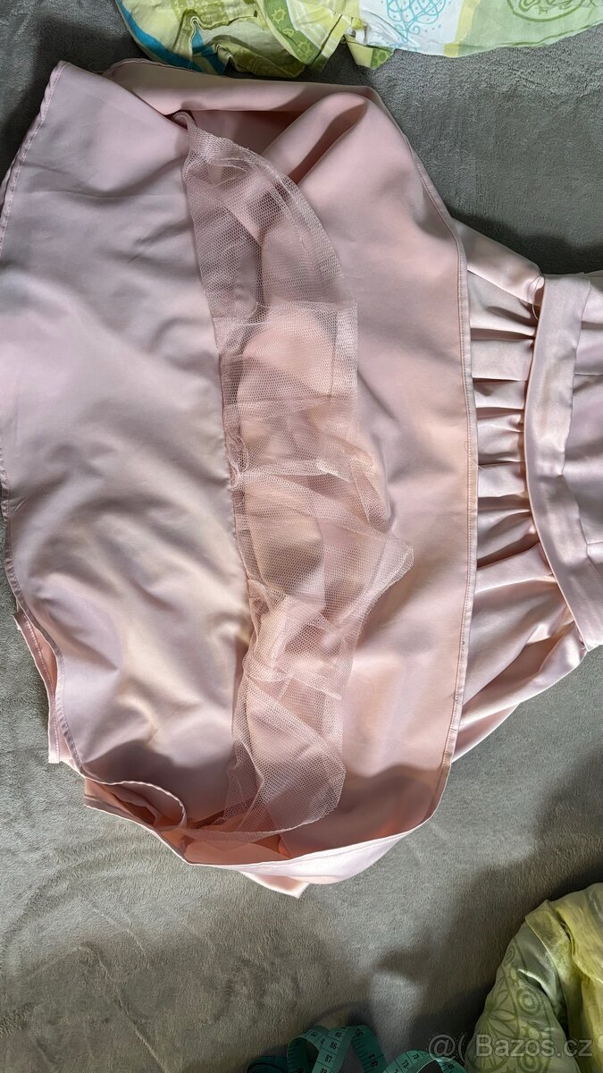 Sváteční dívčí šaty - 3