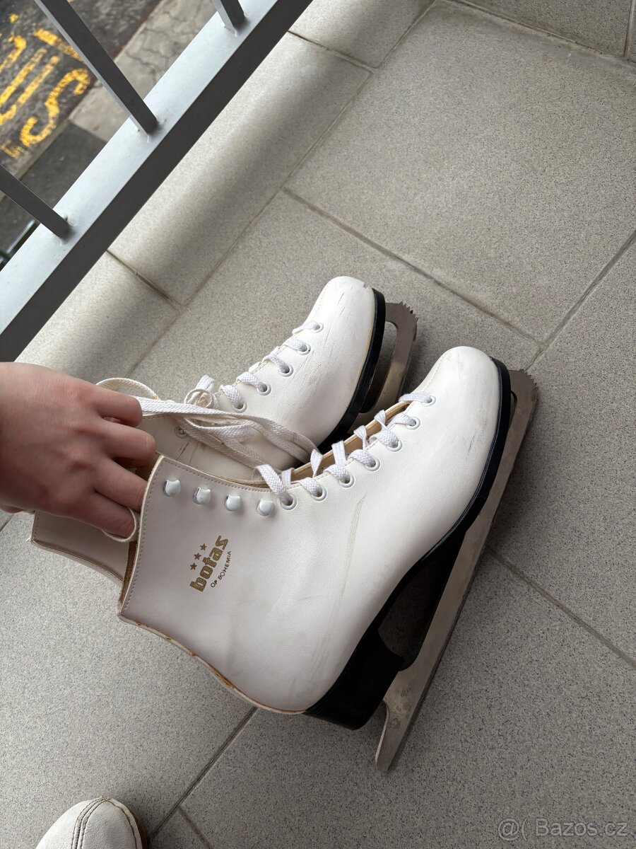 Dámské brusle vel. 39,5 - 3