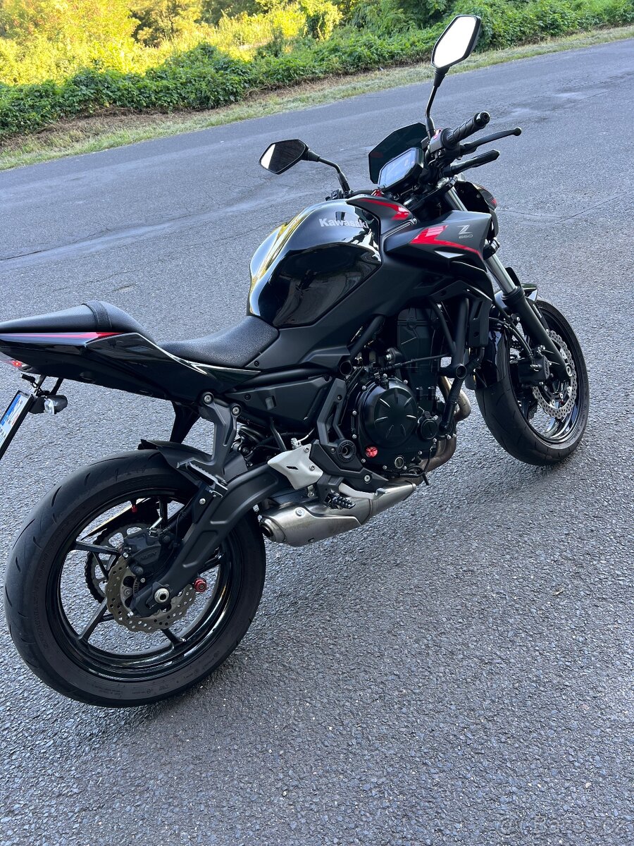 Kawasaki z650 - 3