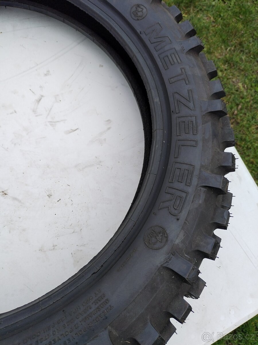 Prodám Enduro pneu - 3