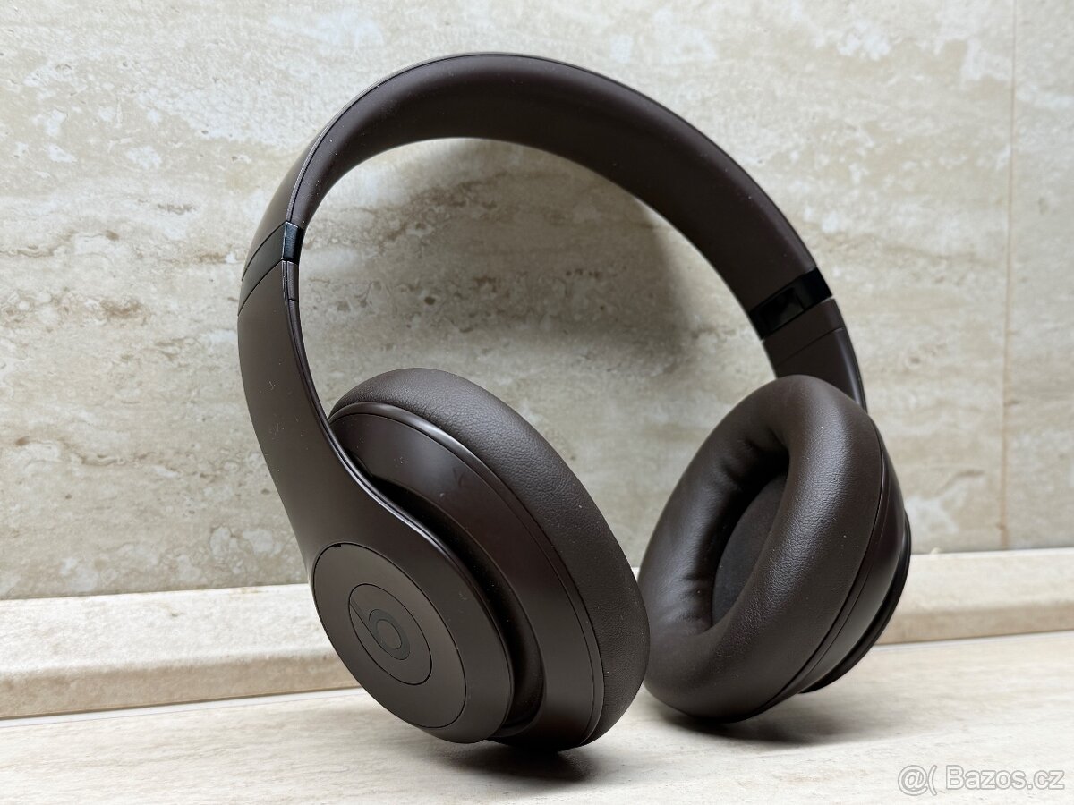 Beats Studio Pro Brown - 3