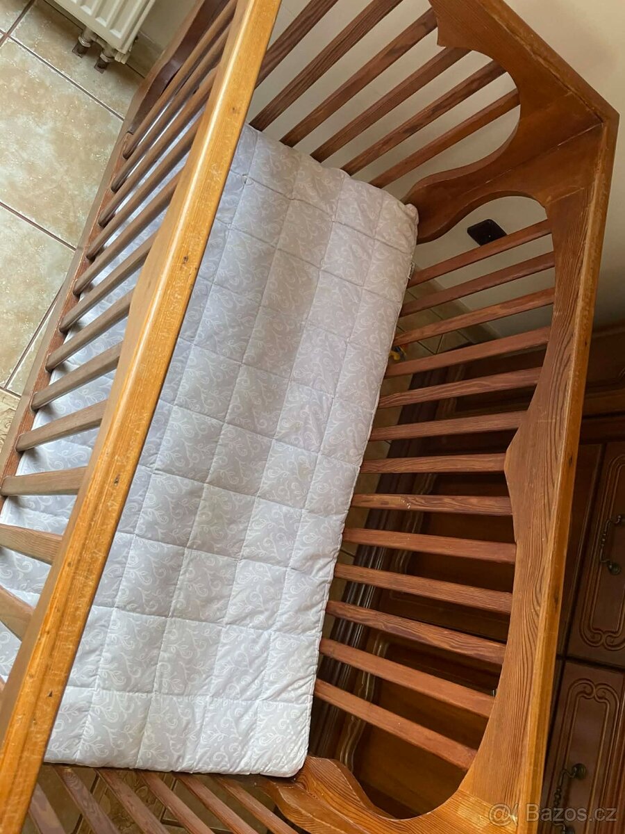 Dřevěná postýlka - 3