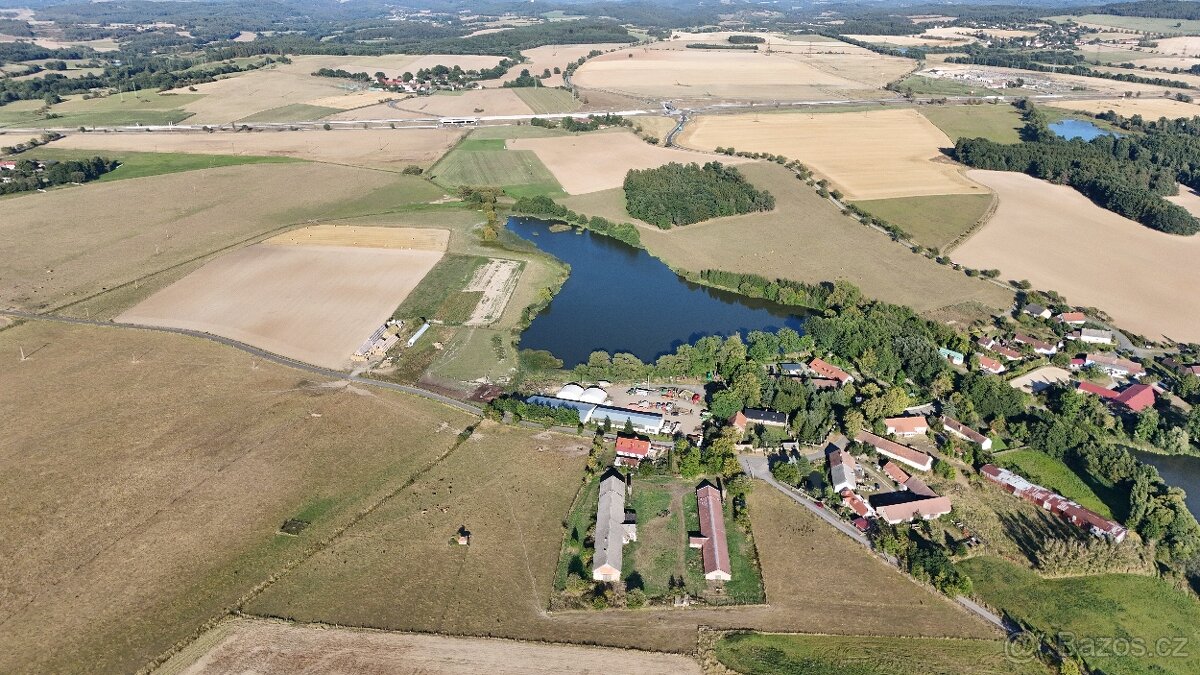 Rozsáhlý zemědělský areál - 3