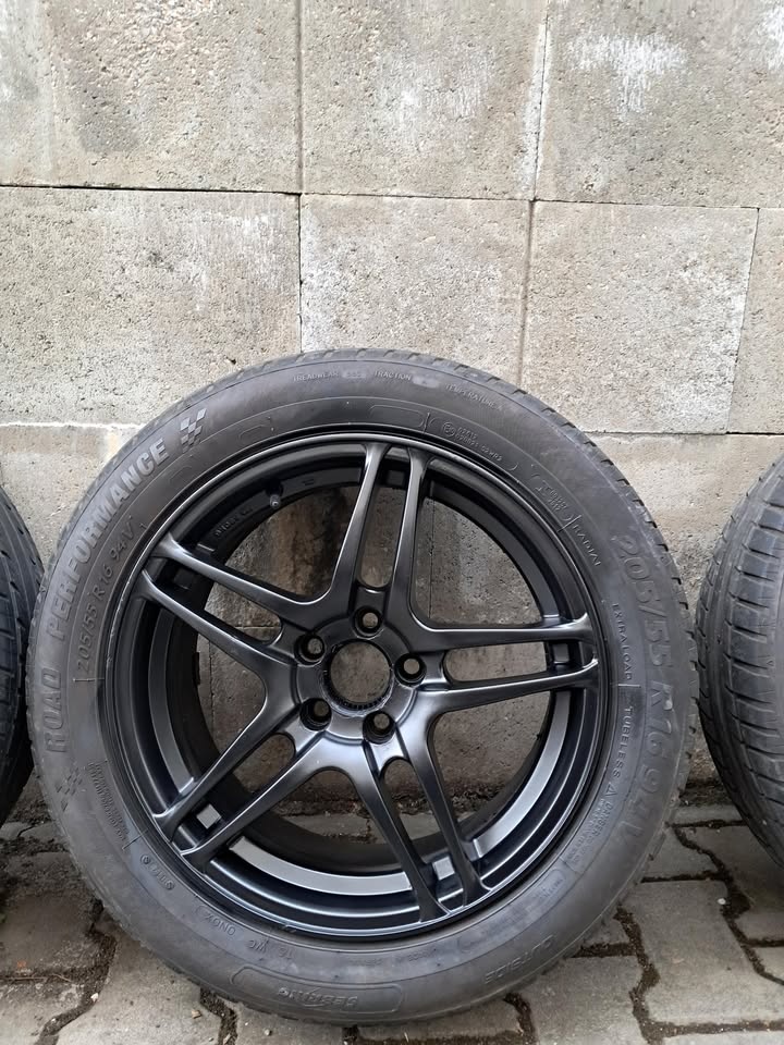 Alu kola R16 - 3