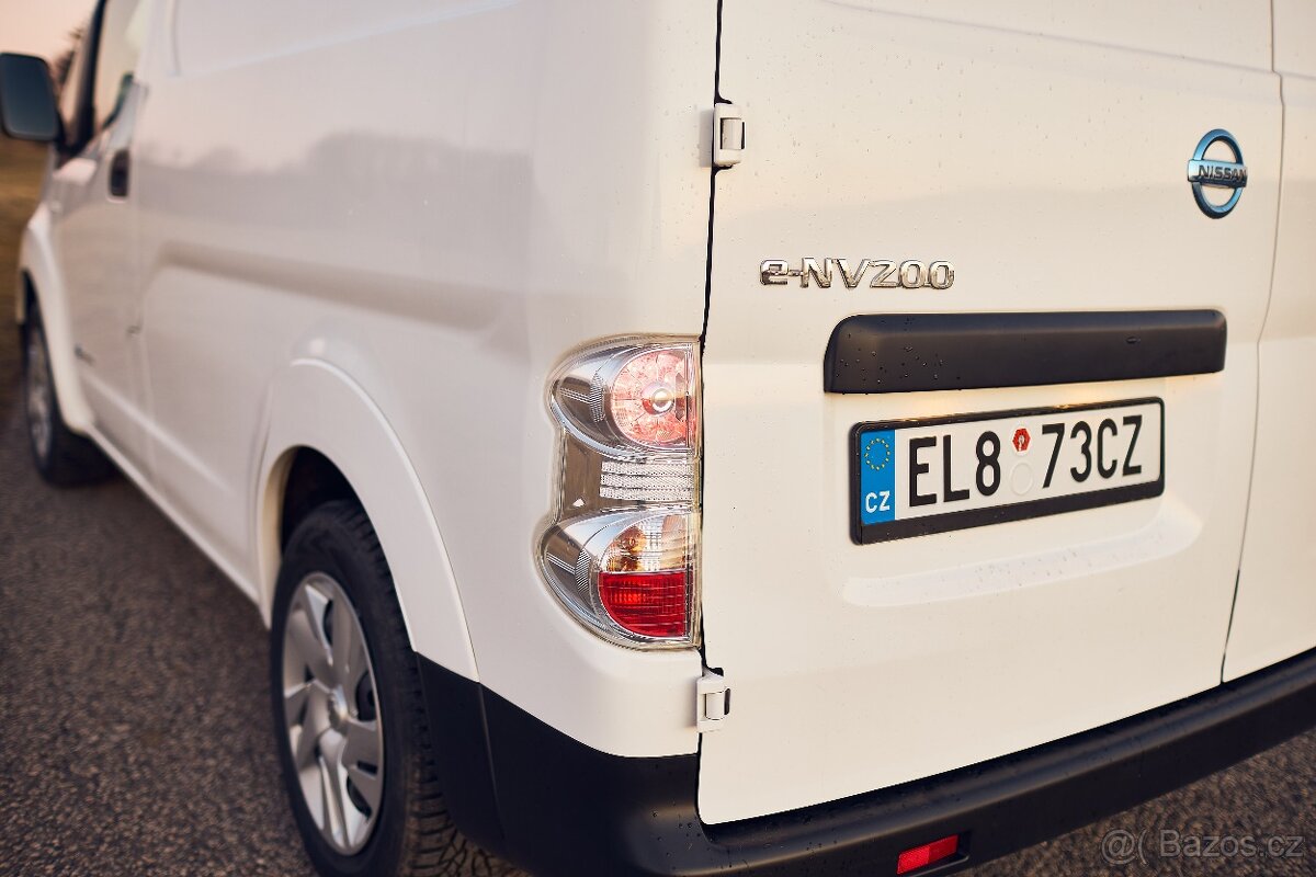 Nissan e-NV200 (2017) pouze 18 700 km, jezdíte za 50 Kč - 3