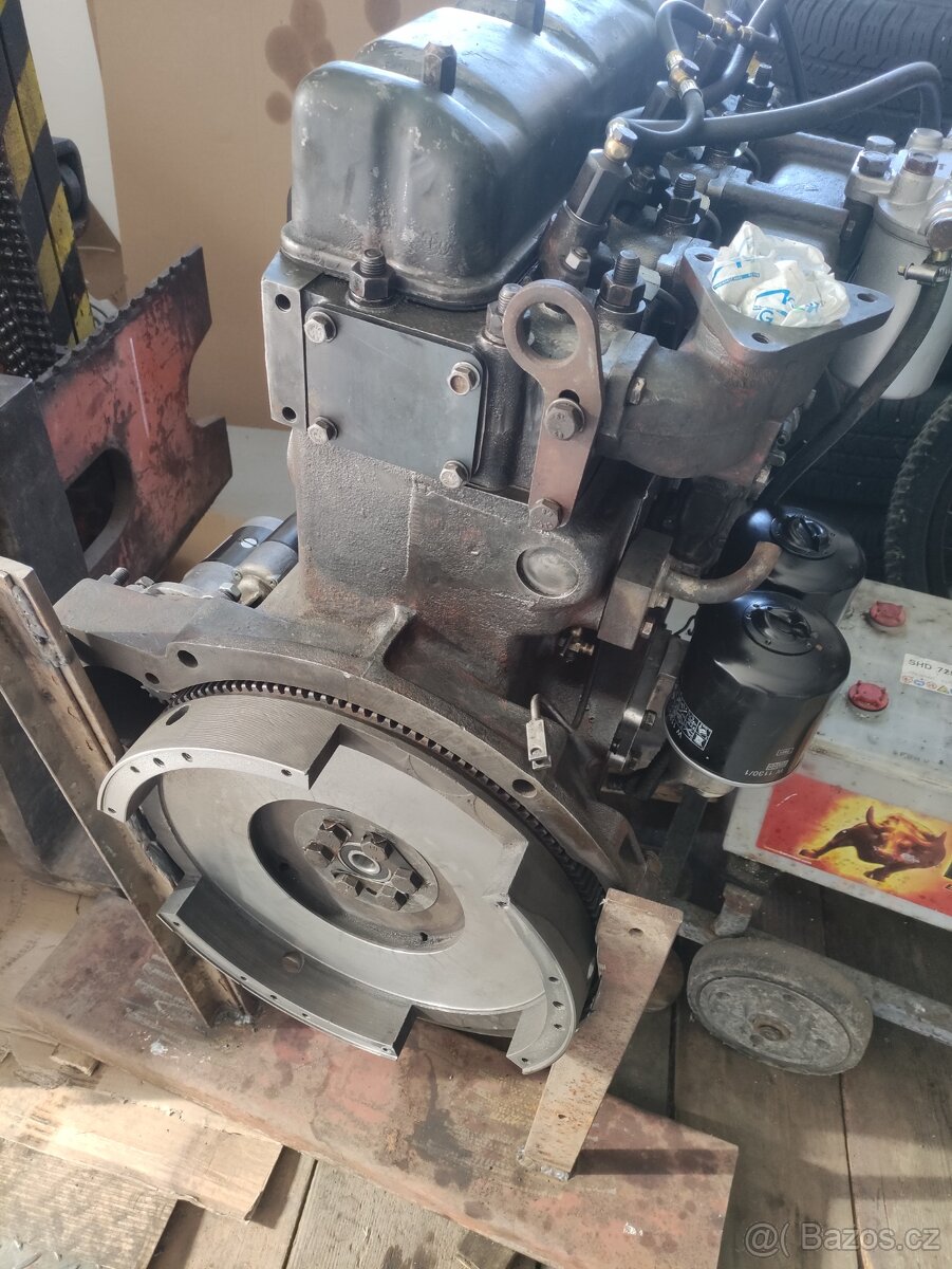 Motor Zetor crystal LKT - 3