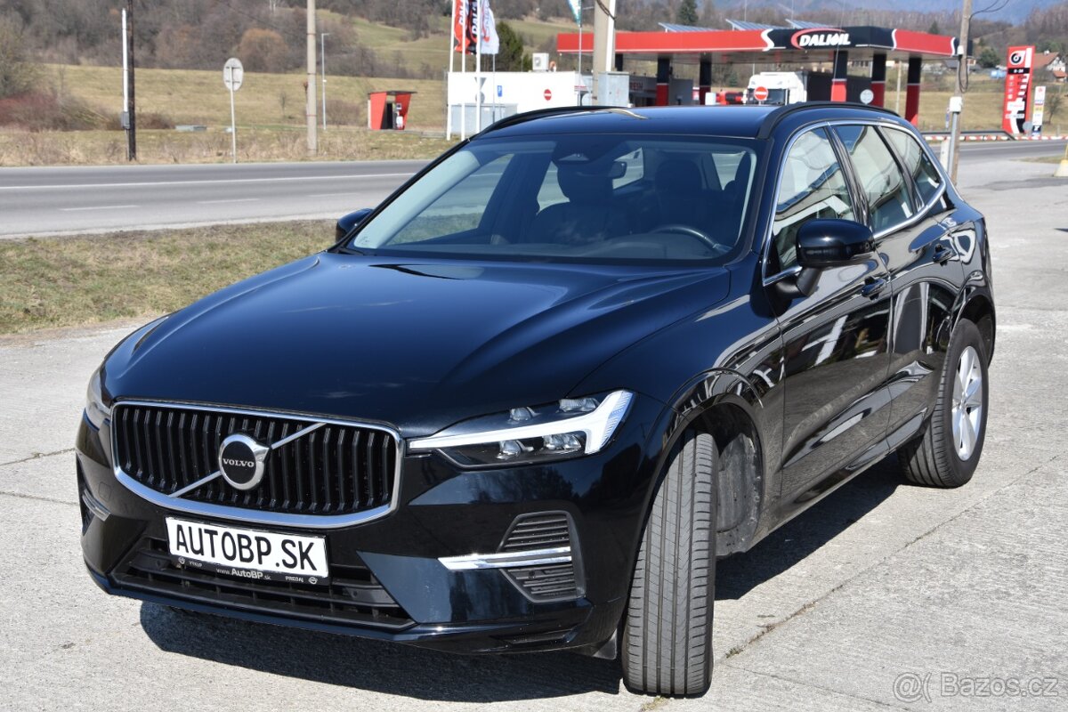 Volvo XC60 2.0 B4 mHEV Momentum A/T - 3