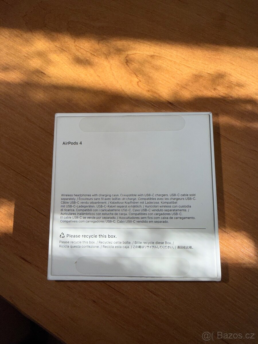 AirPods 4 - 3