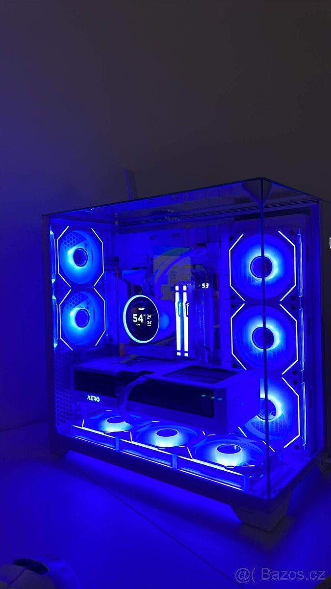 Hehni PC (stealth). R7 9800x3d RTX 5070ti - 3