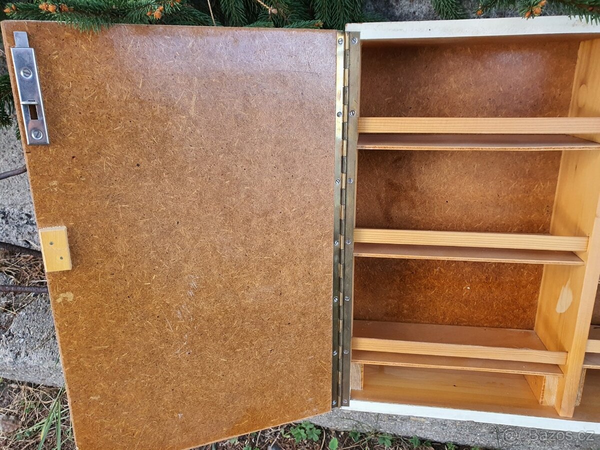 velká lékárnička socializmus 1979, retro, označeno - 3