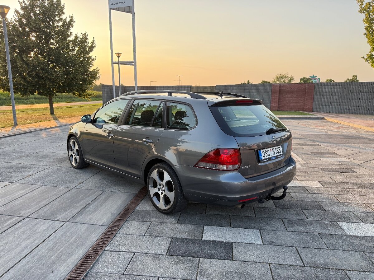 Vw Golf 6 combi - 2009 - 1.6tdi 77kW - tažné - alu kola 18" - 3