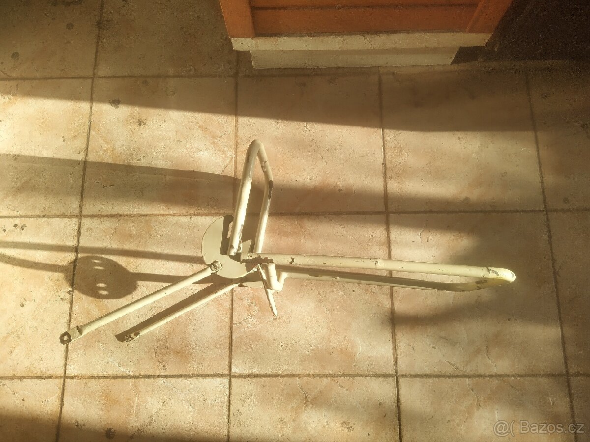 Zavazadlový sklopný nosič Jawa - 3