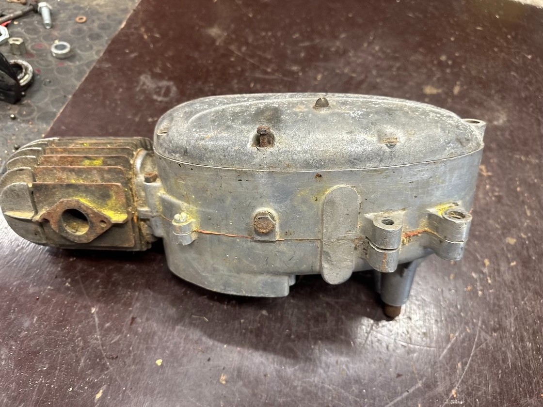 Predám MOTOR JAWA 550 555 pionýr - 3