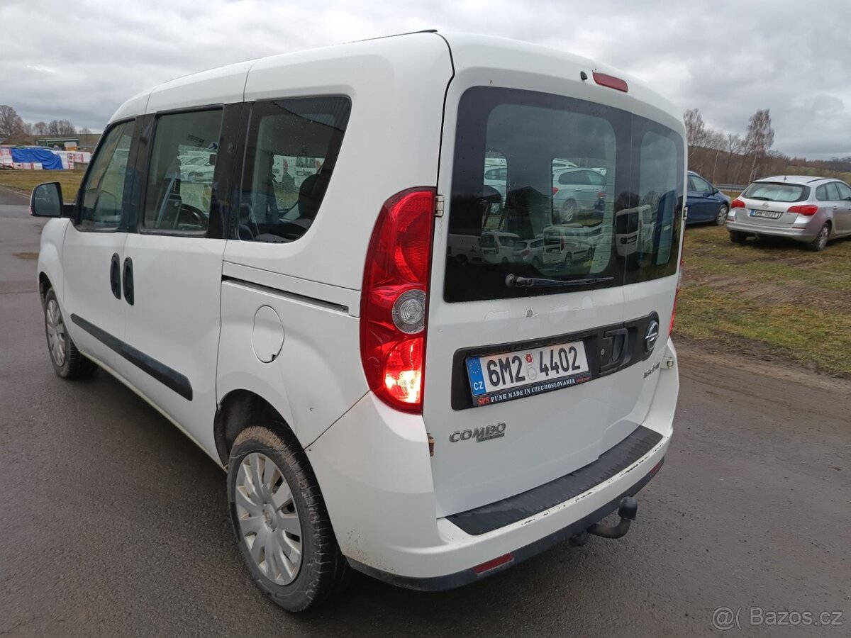 Opel Combo Tour 1.6 CDTi RV2017 odpočet DPH - 3