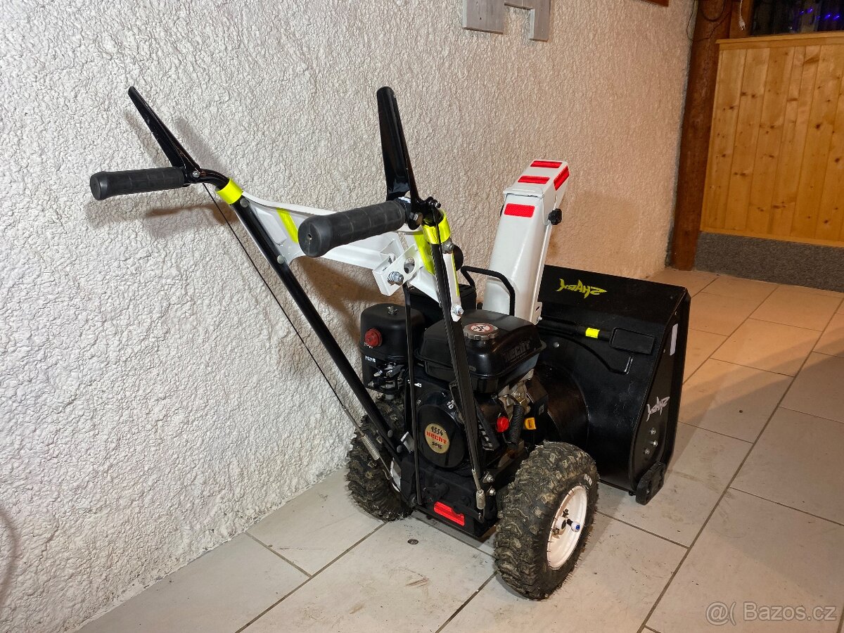 Sněžná fréza Hecht 9554 - 3