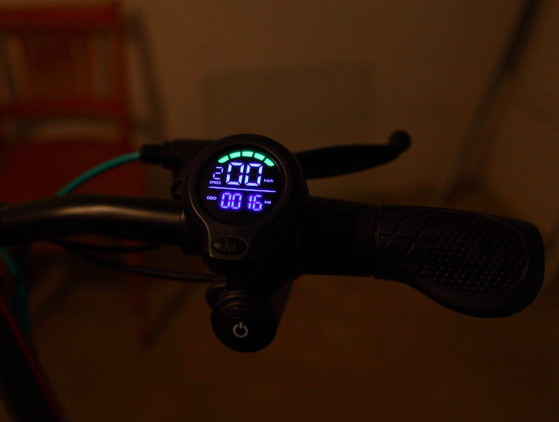 Elektrokoloběžka Lamax eLander SA50 nová - 3