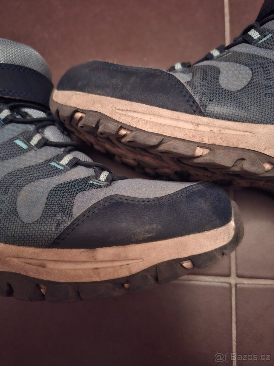 Turistické kotníkové boty 35 - 3