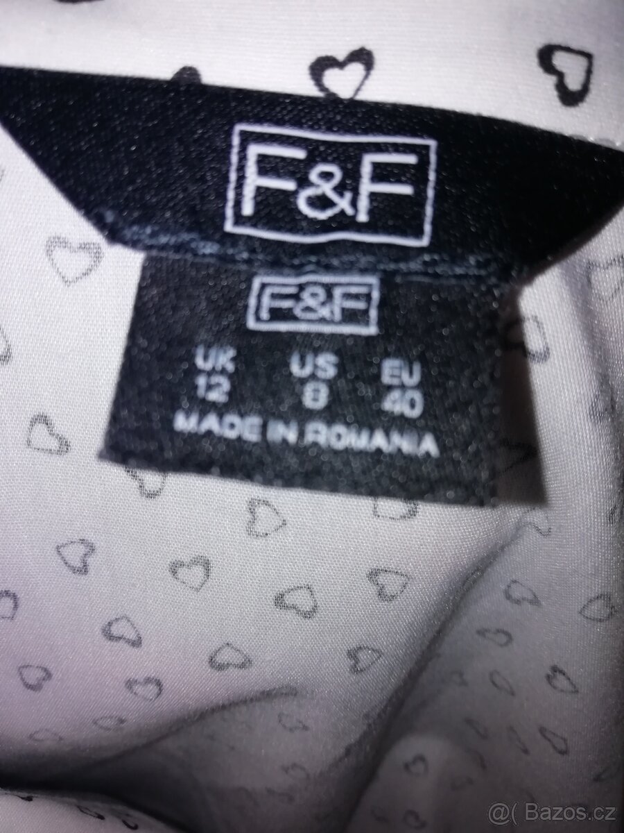 Bílá halenka se srdíčky - 3