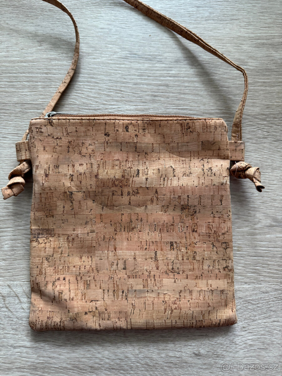Korková taštička přes rameno - 3