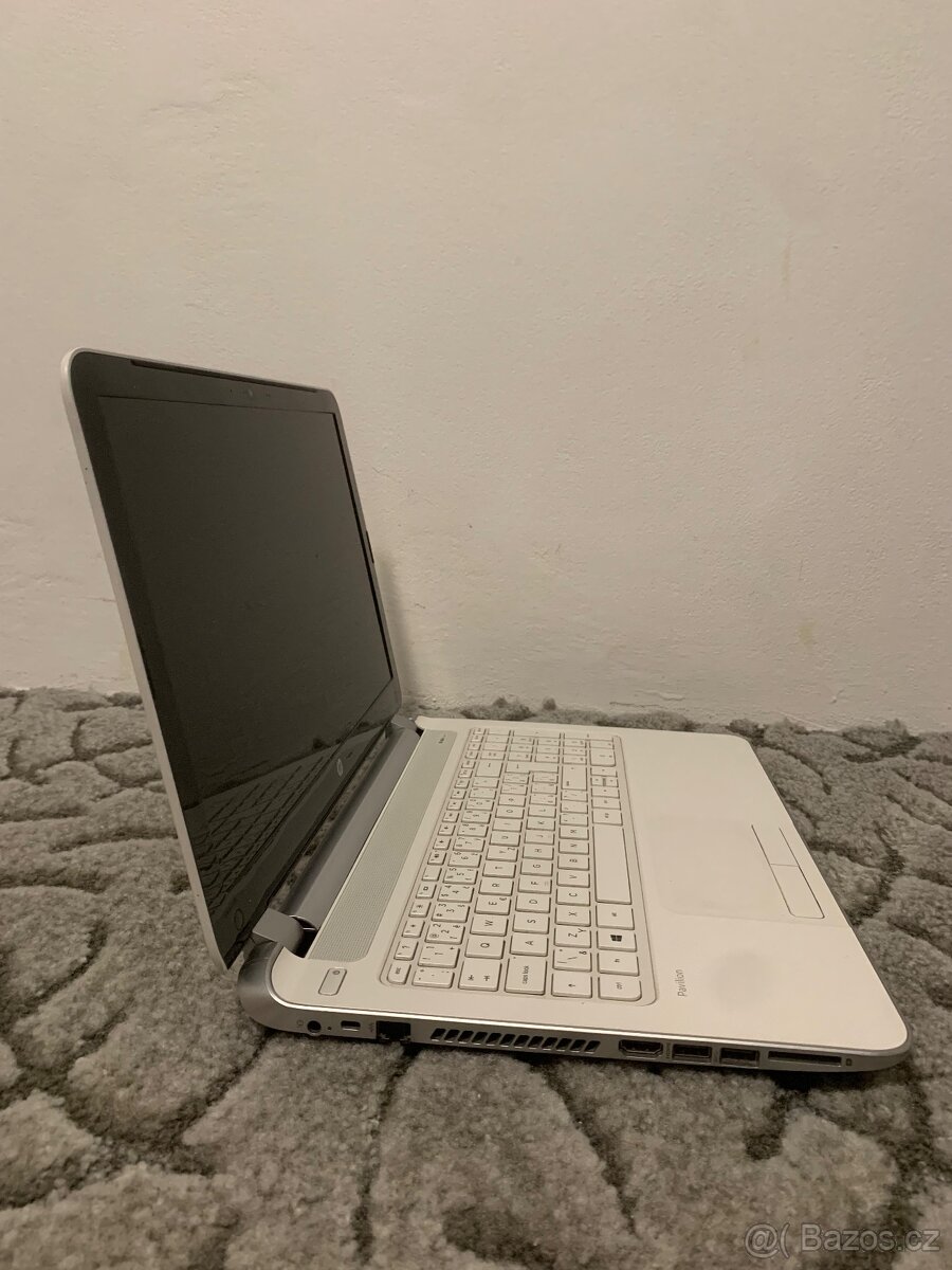 Hp Pavilion 15 n056SC - 3