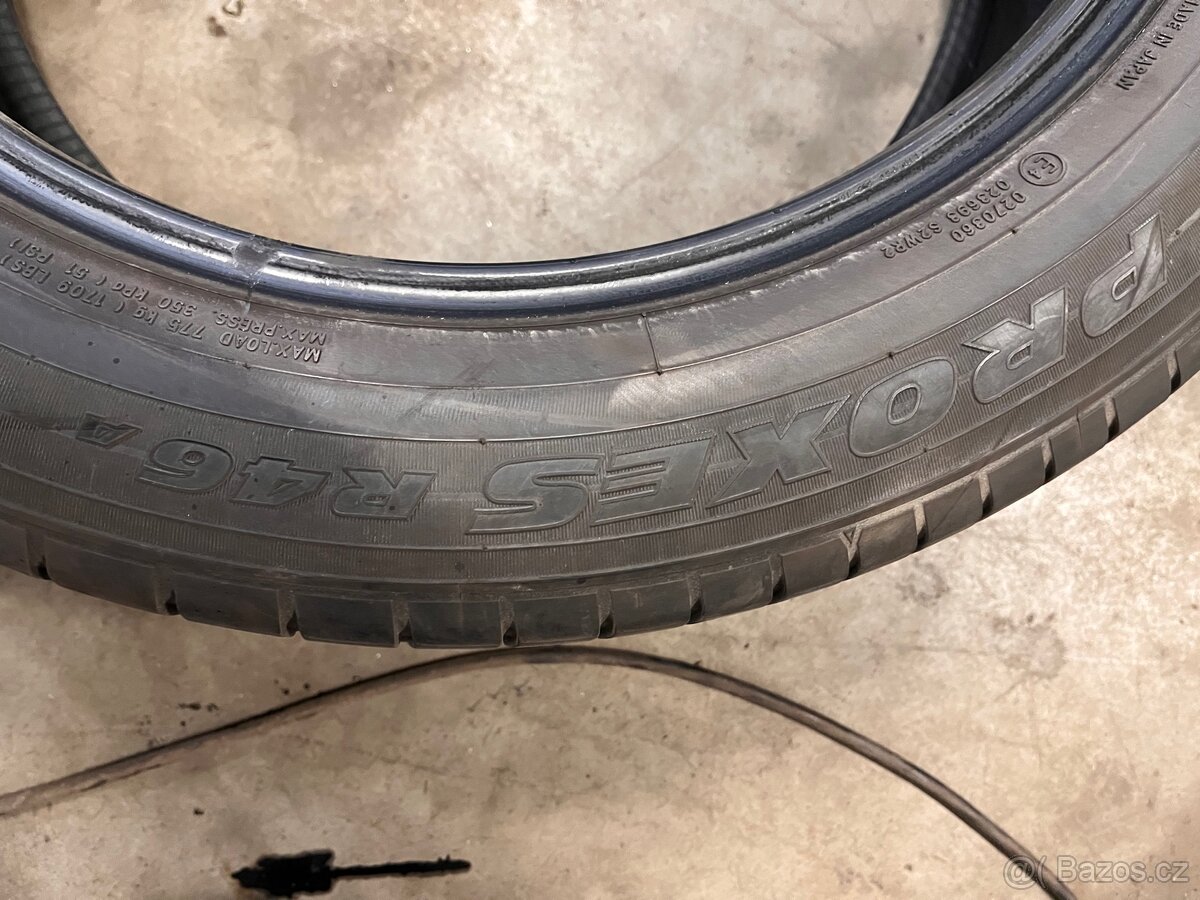 225/55 r19 toyo - 3