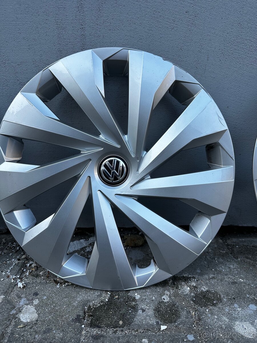 Kryty kol VW polo R15 - 3