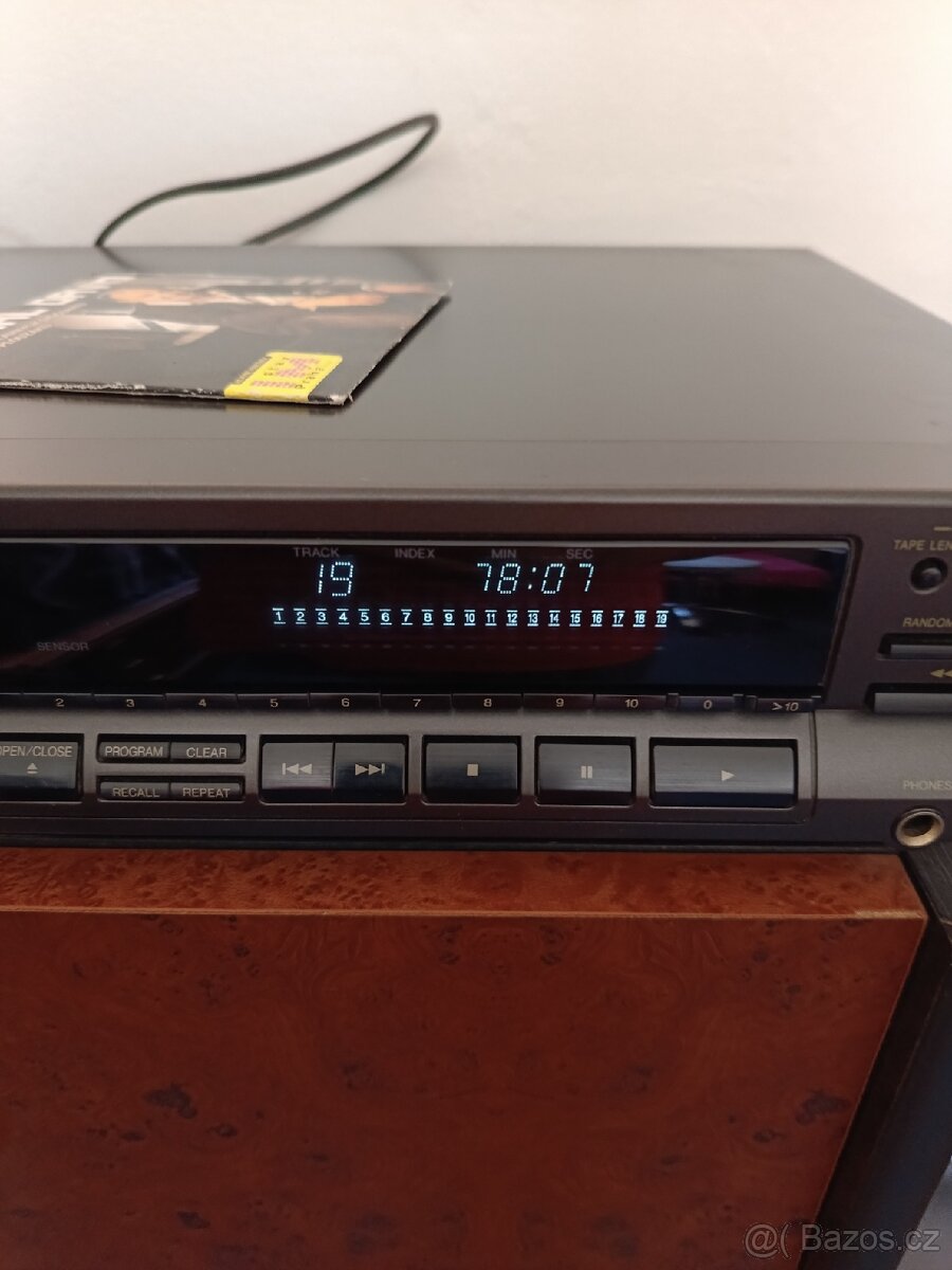 CD player - 3
