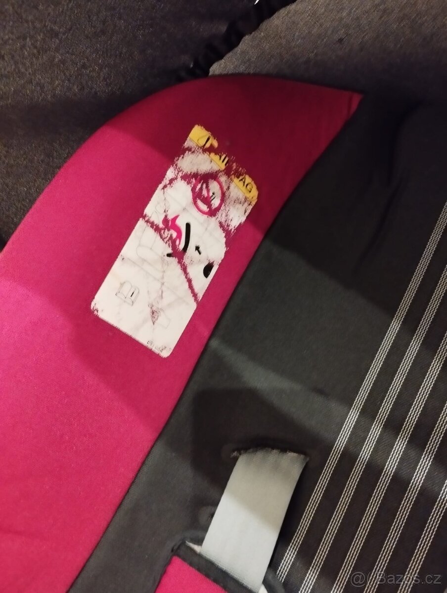 Autosedačka vajíčko Škoda Romer - 3