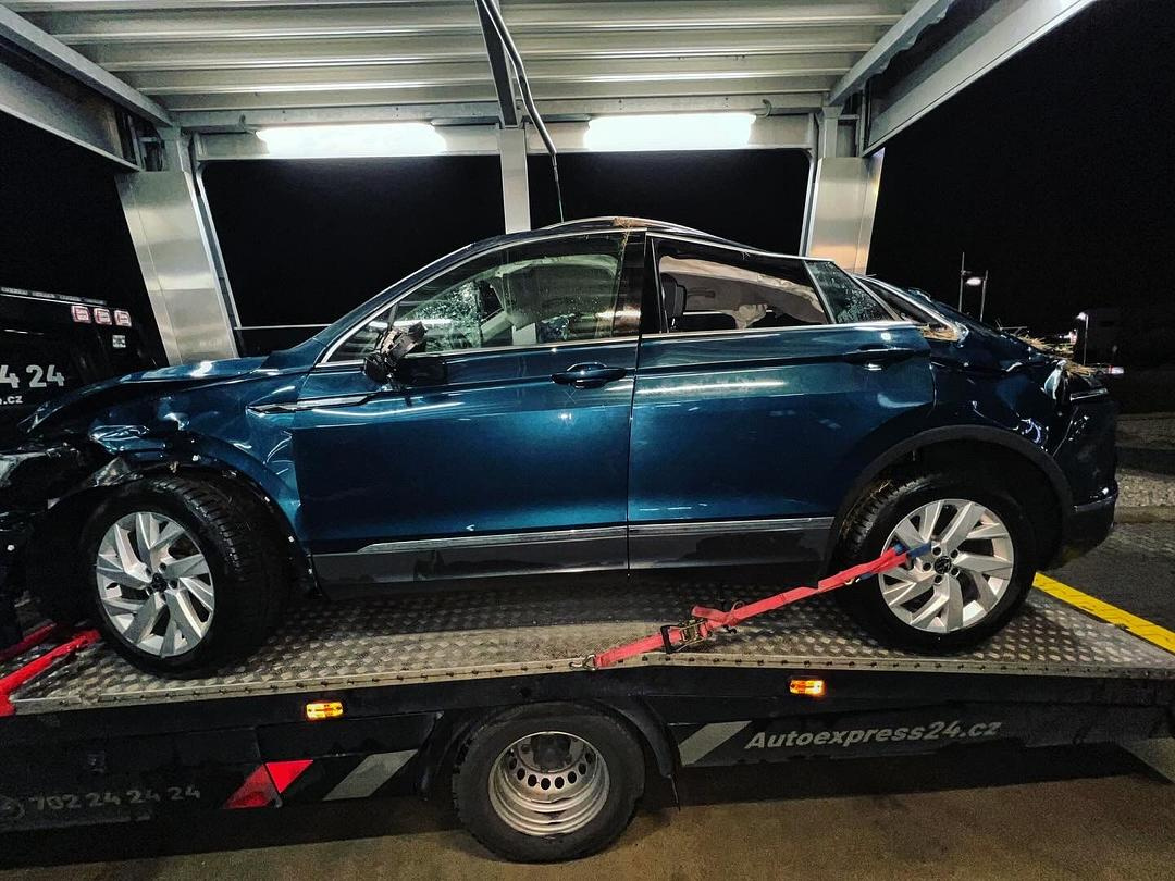 Náhradní díly VW Tiguan 5N 2 gen. r.v. 2021 DTSB TUK LP5J - 3