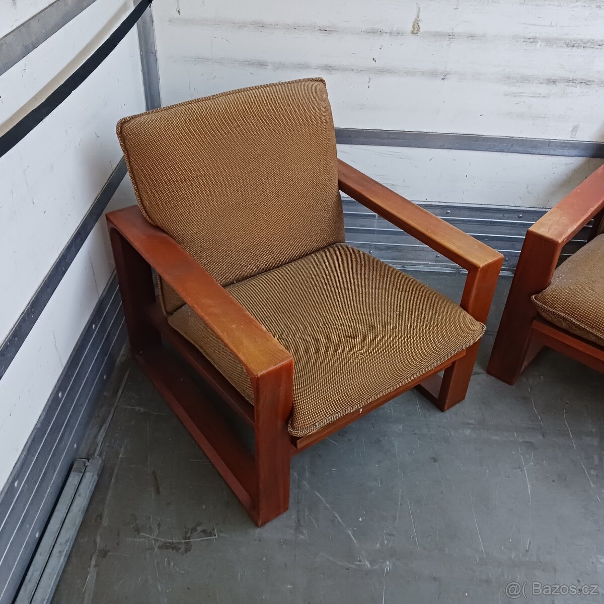 Retro křesla se stolem Daria - 3