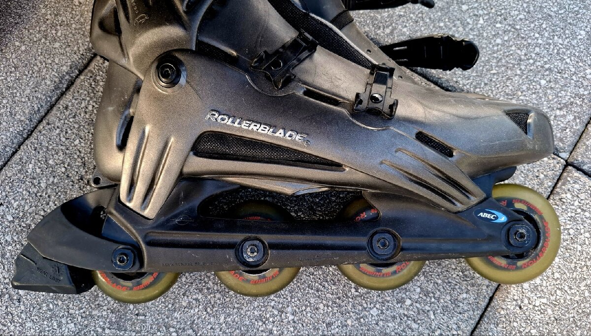 Kolečkové brusle - 3