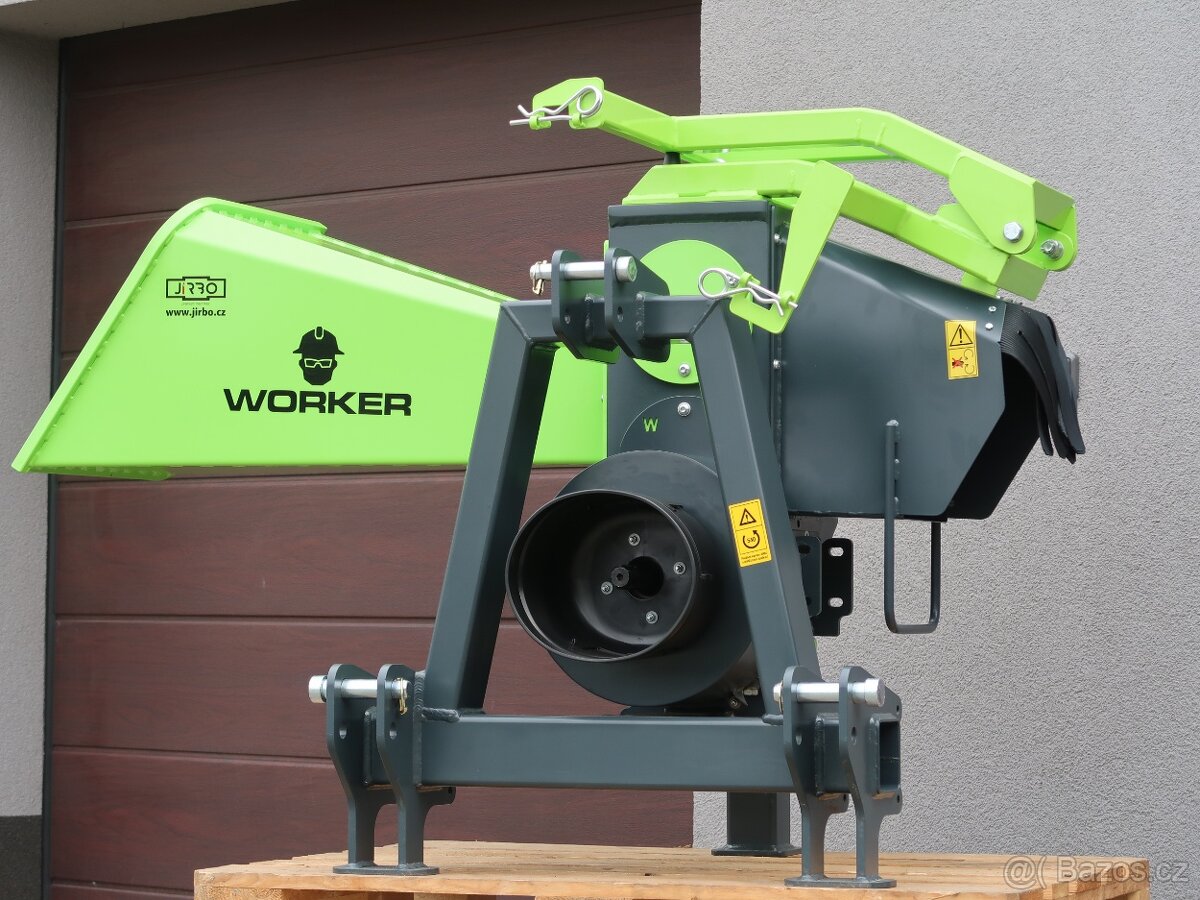 Štěpkovač špalíkovač za traktor do120mm BIG BAG - 3