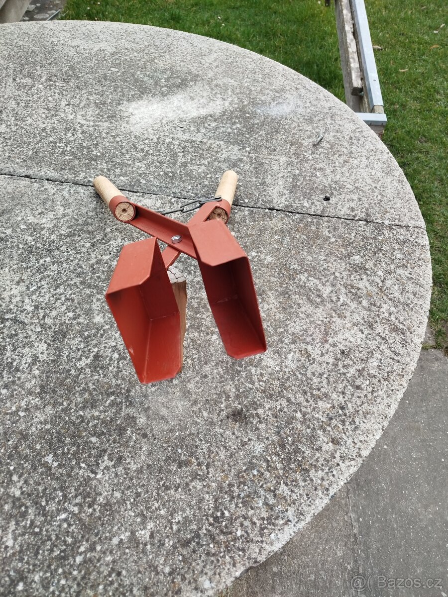 Ruční jamkovač - 3