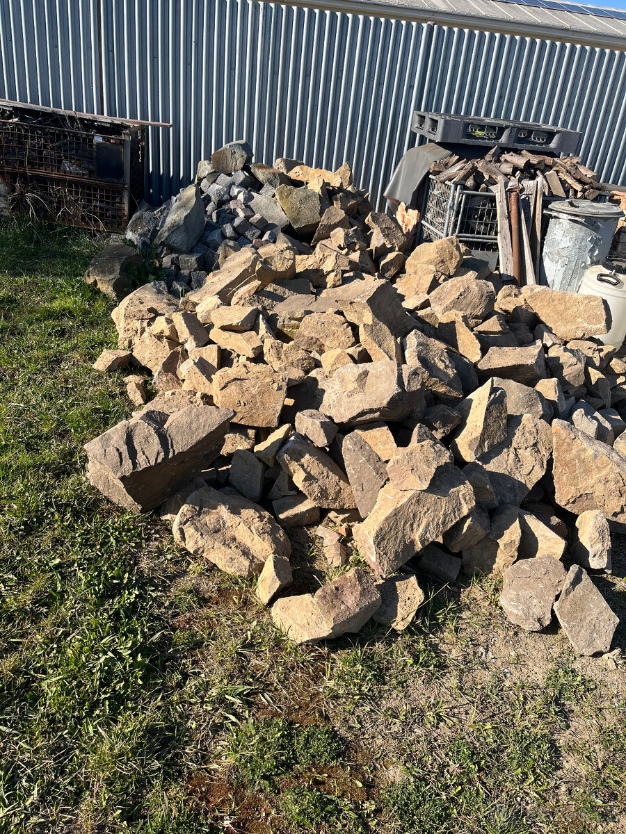 Kameny do základů - 3