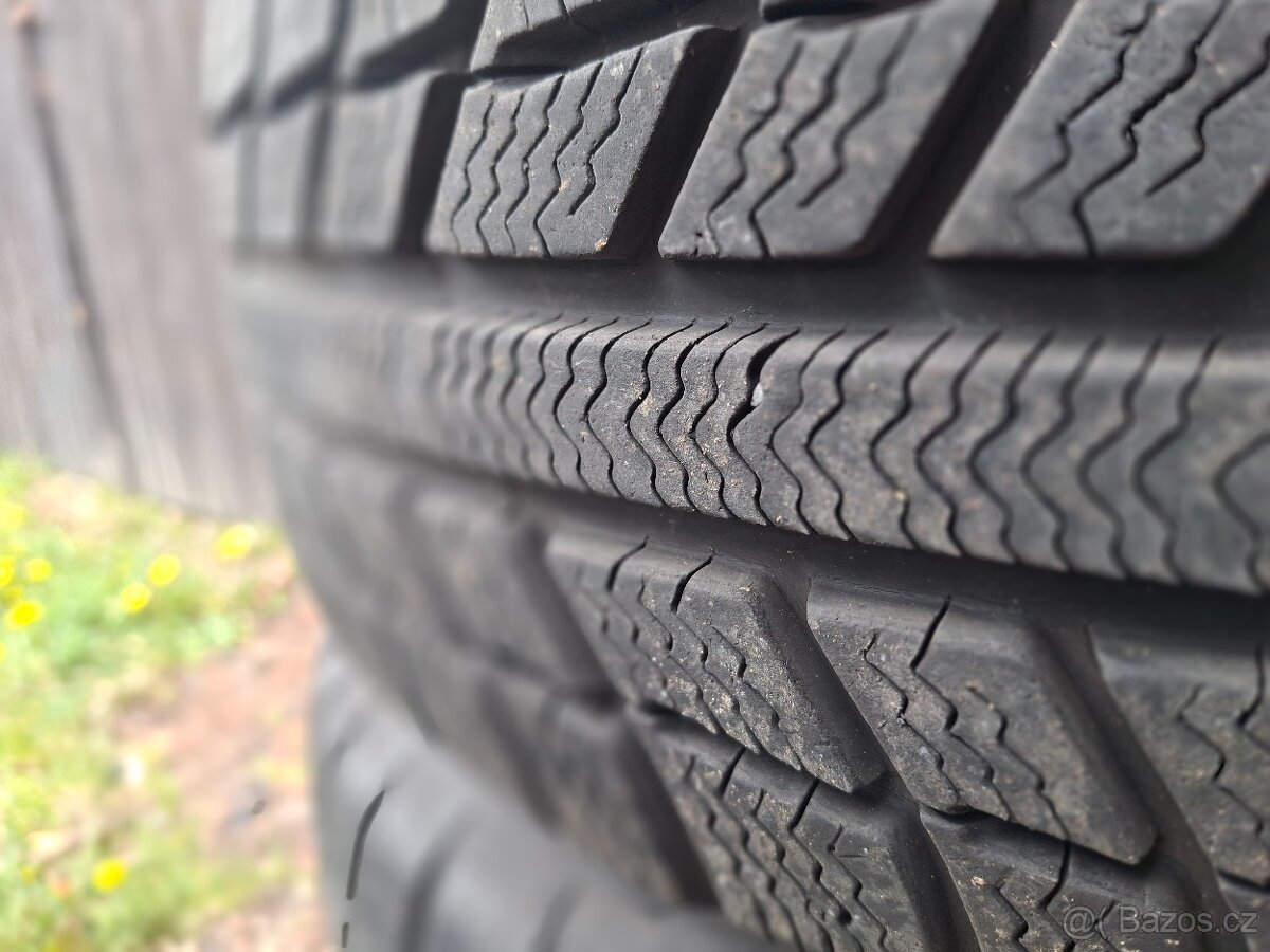 Zimní sada kol 195/65 R15 - 3