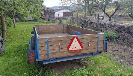 Bytelný vlek / vozík za traktor - 3