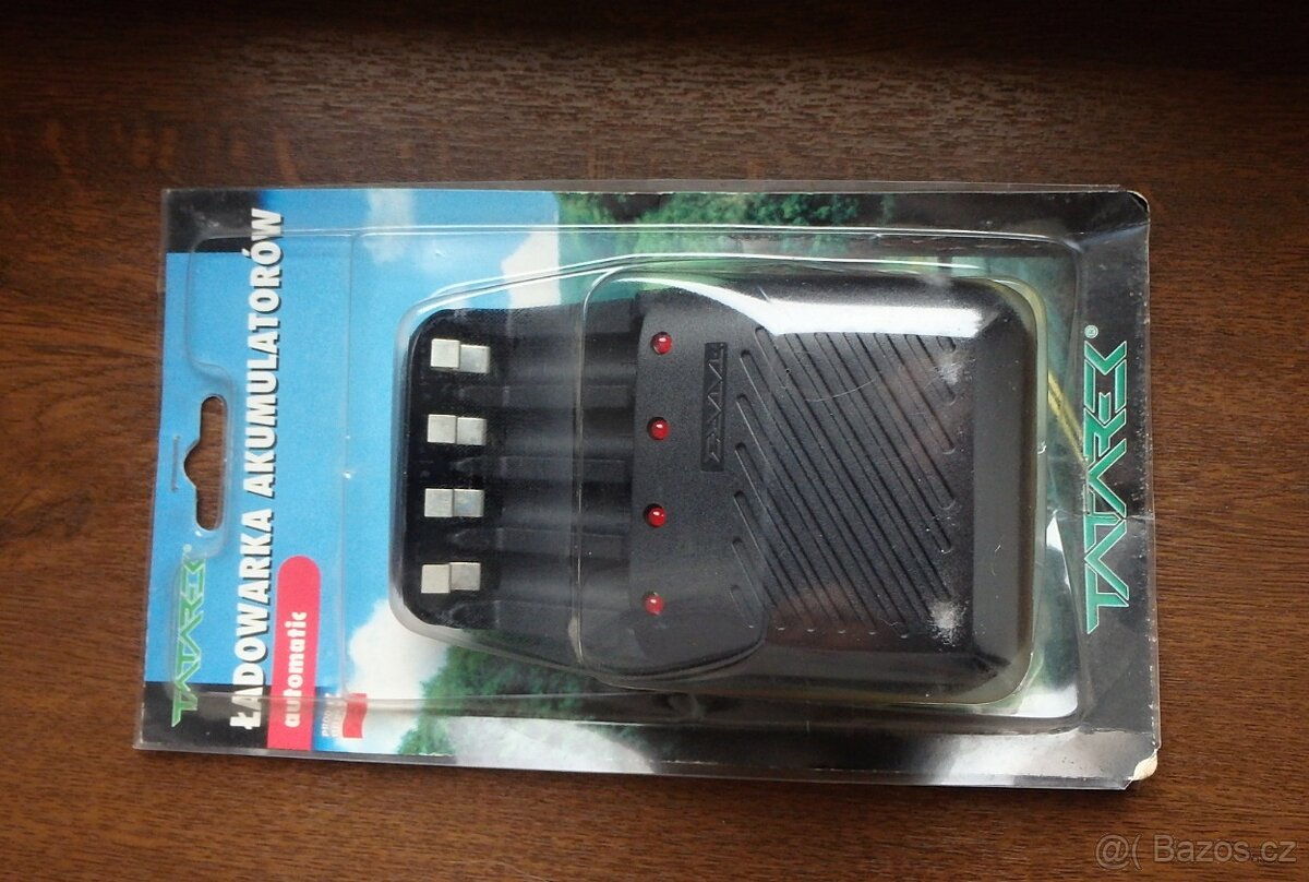 Nabíječka baterií - TATAREK - 3