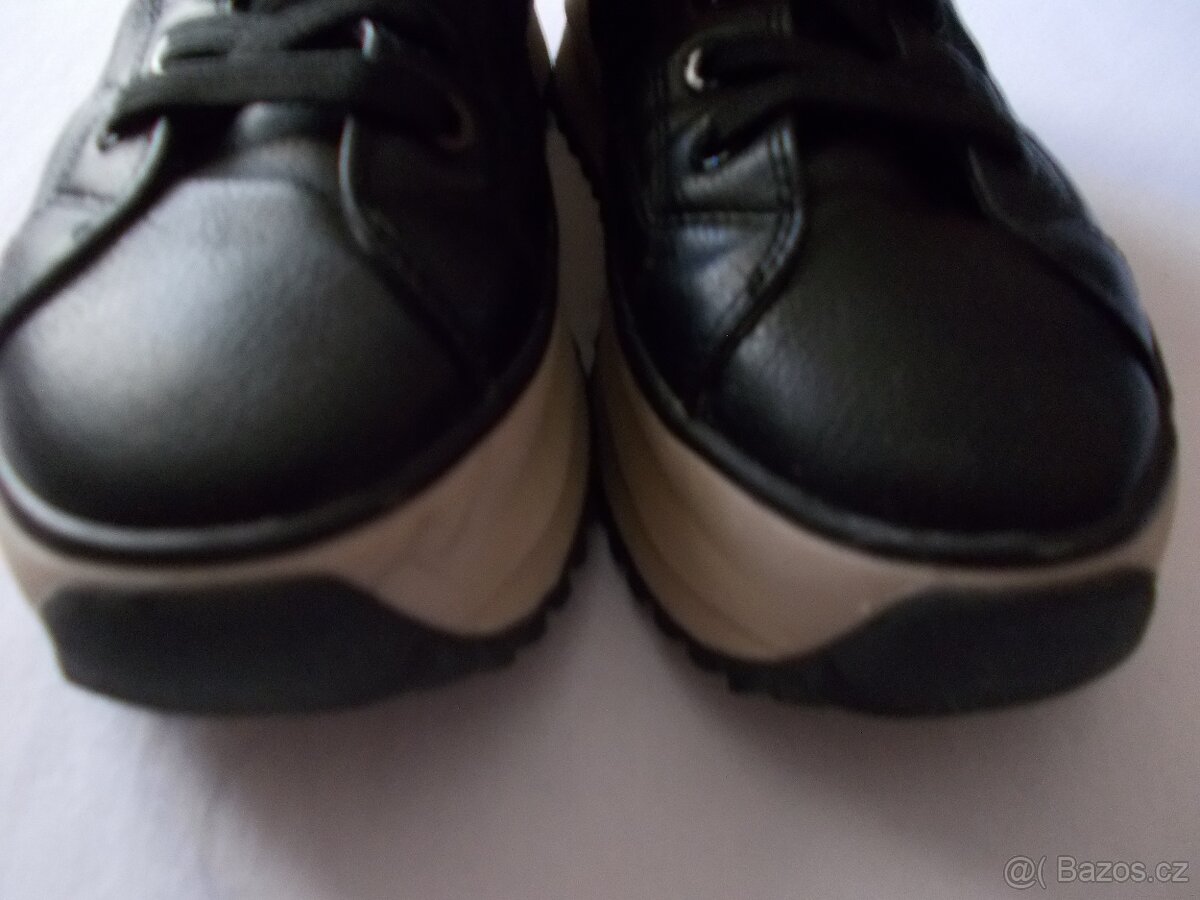 PĚKNÉ KOTNÍKOVE BOTY TAMARIS V.38 TOP STAV - 3